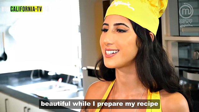 Naughty influencers spotted without panties and with their breasts out at the market!