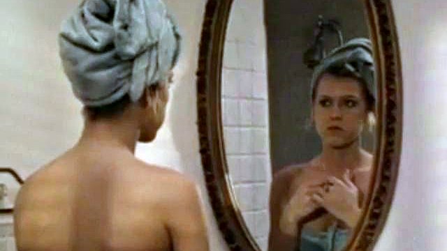 If my mother only knew: Blonde, Onlyfans & Vintage Porn