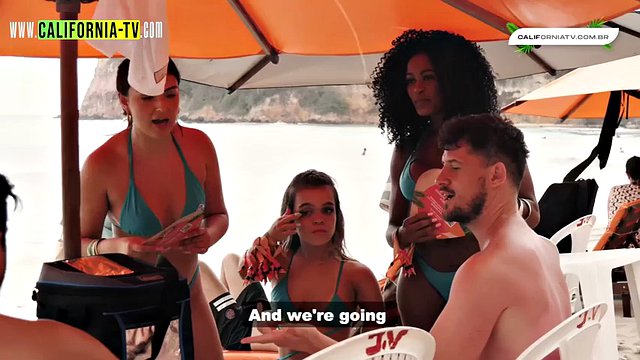 Hot influencer kisses married tourist on beach in Brazil!