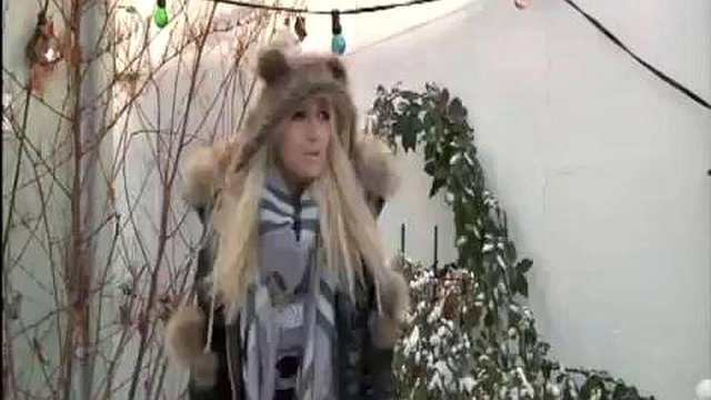 Kim xxxxxx : porno en levrette, cow-girl et missionnaire