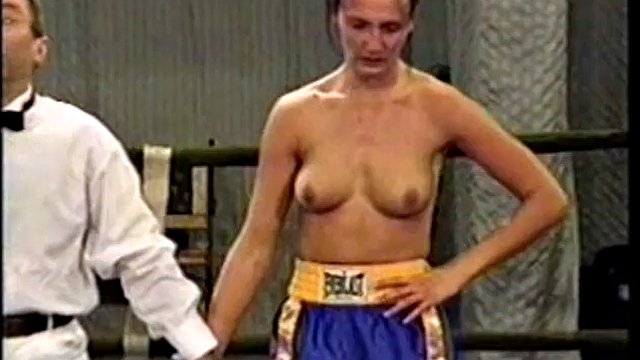 Topless Boxing D001