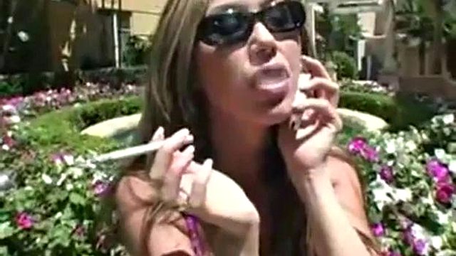 Kianna Dior Rauchen: Blowjob, große Titten und Xnxx-Pornos