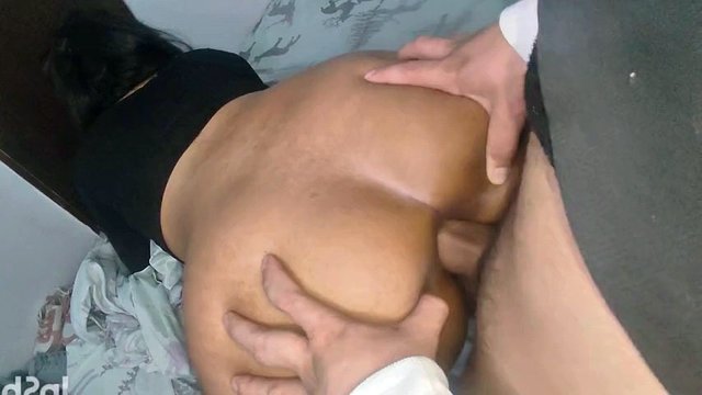 Venezuelan gets anal punishment for warming up her stepbrother
