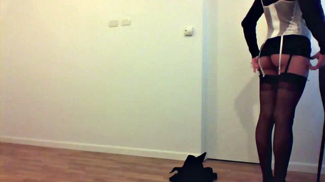 Crossdresser training in pantyhose