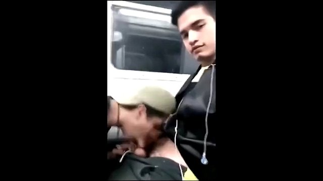 Kouření a honění v metru
