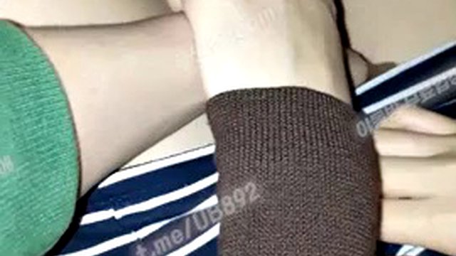 4482 Pretty girl blowjob, open car door, car sex, tele UBE892