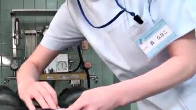 sottotitolato cfnm dottoressa giapponese fa una sega al paziente