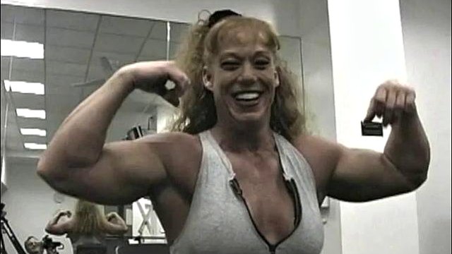 Female bodybuilder CONTROLS muscle obsessed fangirl