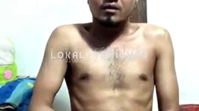 Local Indo hot dad