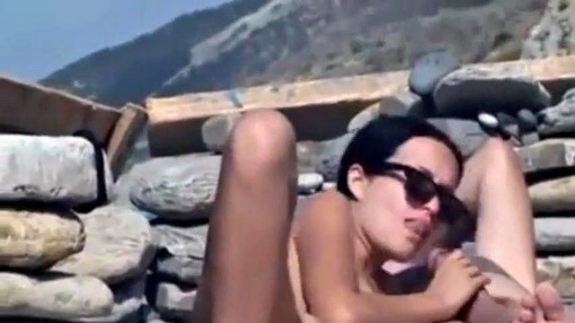 Voyeur Beach Sex Session