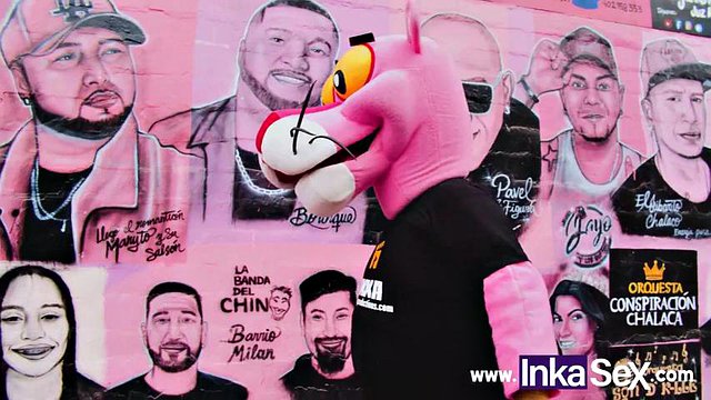 Callao panther leaves candy for porn and does street casting. Ginezflowrs: Porn