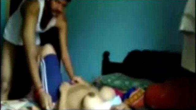 Scandal Of Mumbai College Couple