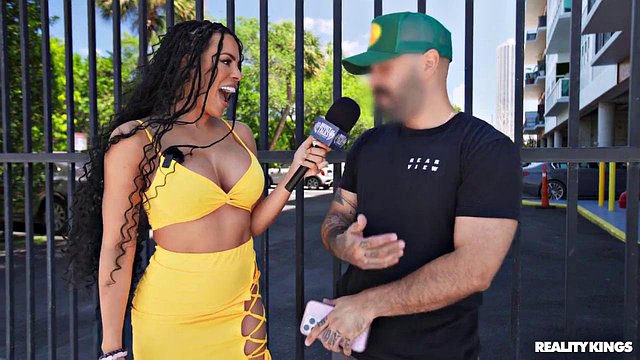 Money Talks: Games Galore - Luna Star, Violet Gems, Anna Kovanchenko, Nia Bleu, Selina Bentz, Shrooms Q, Johnny Swoll, Rocket Powers