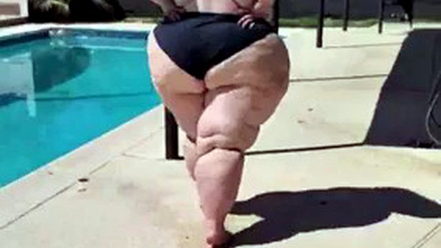 Ssbbw swim