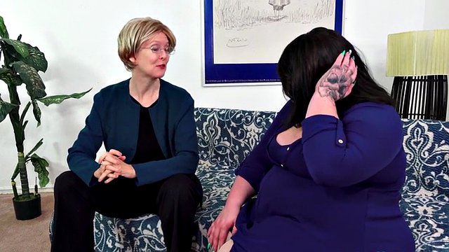 Chubby Bella Bendz gets eaten out and fucked in the ass by a lesbian gilf