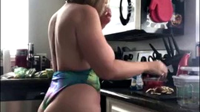 PAWG ONLYFANS DISCHARGE GOON GOONER