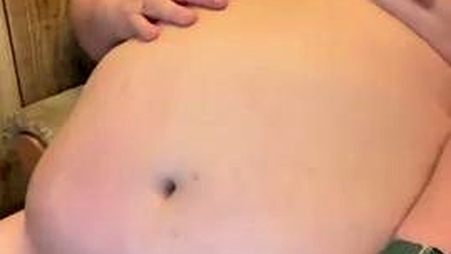 Beating off and eating (no cum shot)