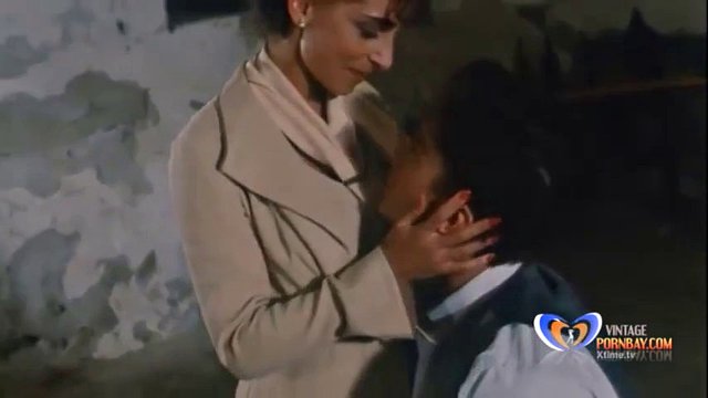 Uma Família para o Pênis (1996) Filme Pornô Antigo