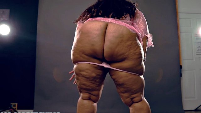 BBW Sofia Rose Huge Ass and Pussy HD