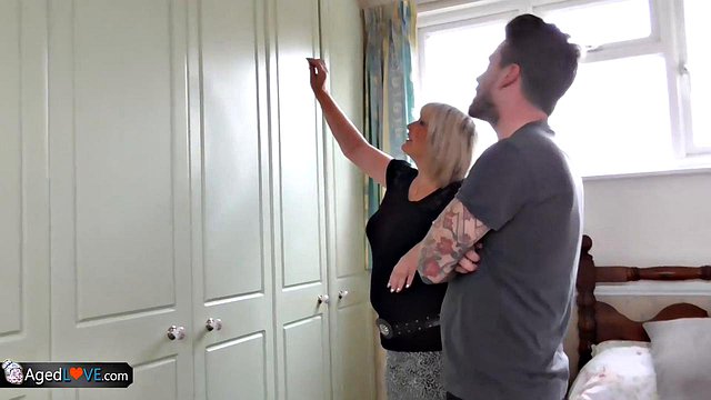 Mature Alisha Takes Hardcore Pounding