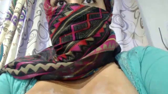 sexy arab fucks her big jizzed tits