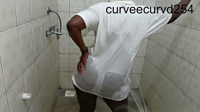 Big-Butt Shemale Twerks Dripping in Shower, Sucks and Gets Fucked