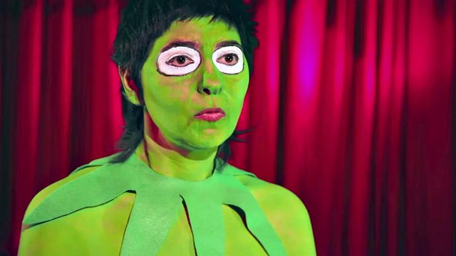Jess Dobkin - Ser verde