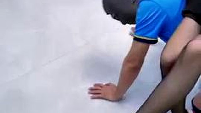 Chinese ballbusting