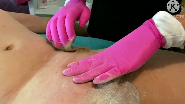 Male waxing and sugaring