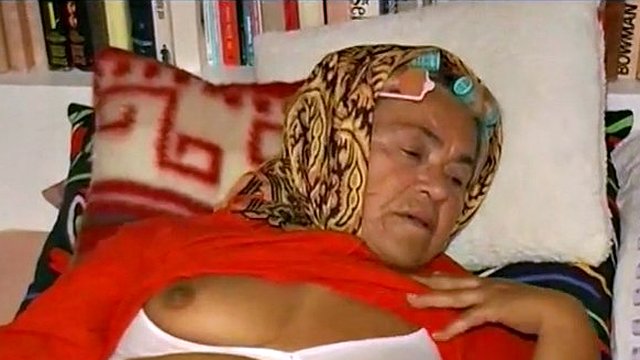 omapass nonne estremamente vecchie giocherellando e hardcore